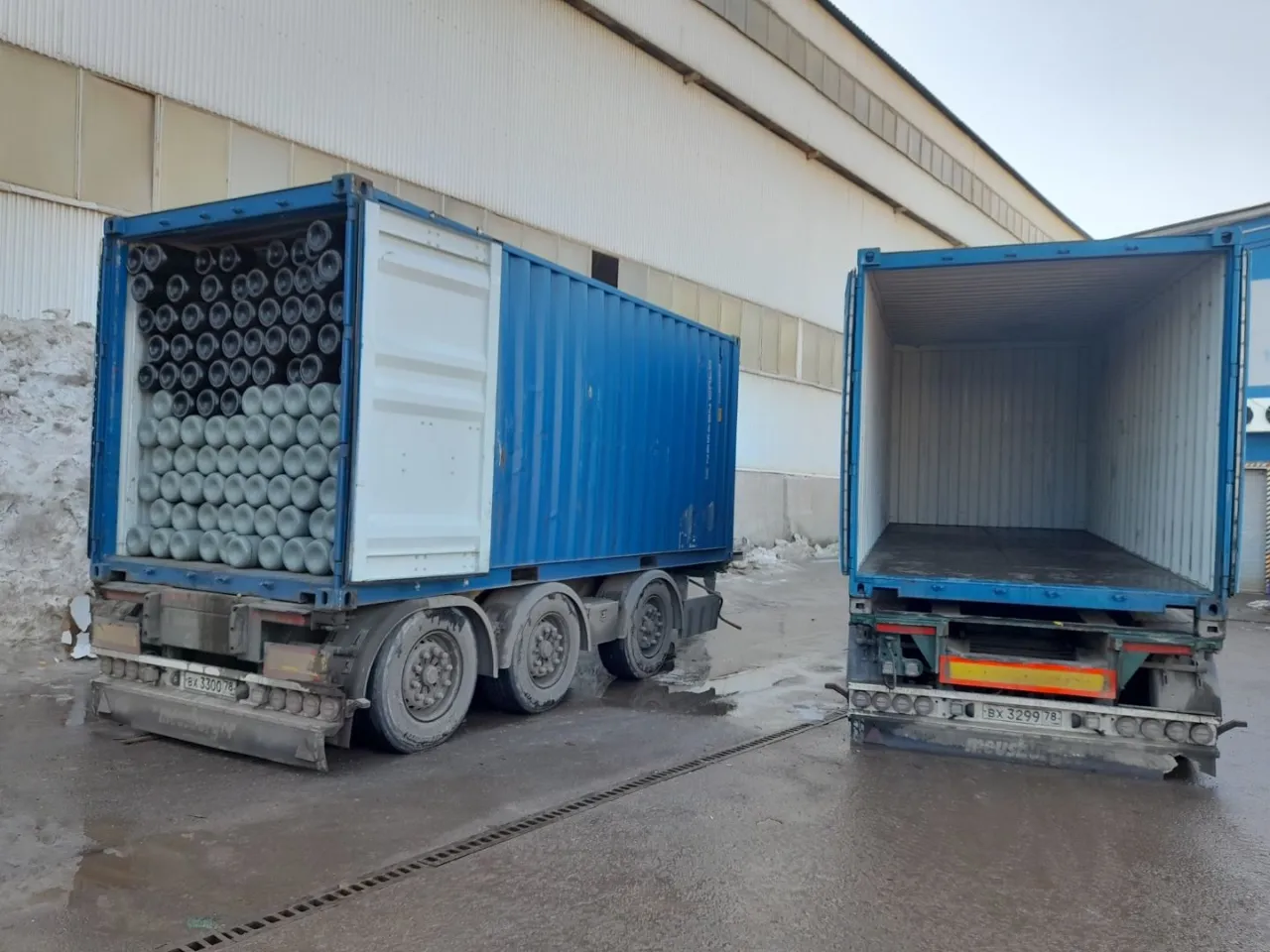 Полный контейнер газовых стальных новых водородных баллонов 350 шт. 50 л  200 бар без вентиля ТР ТС 032 горловина E25